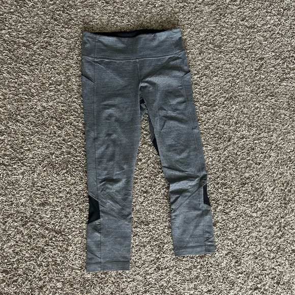 Lululemon Pace Rival Crop Leggings Size 6 - Picture 4 of 5